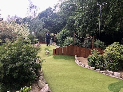 Putt in the park