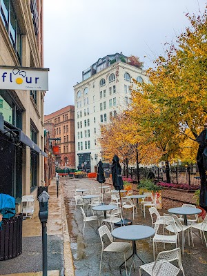 Flour Bakery + Cafe