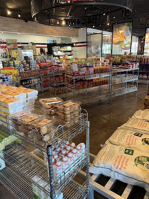 Lee's Sandwiches